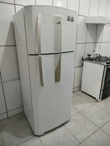 Vende-se geladeira usada