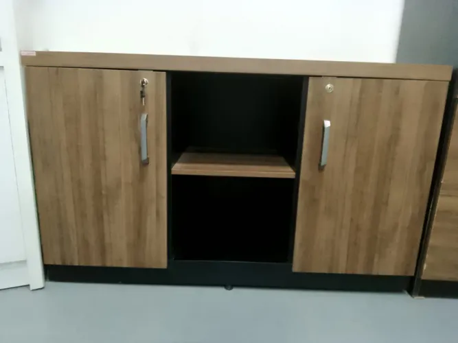 Armário de escritório 