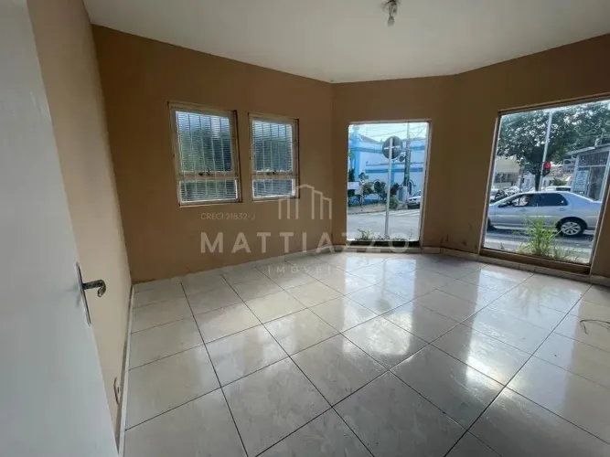 Casa comercial à venda e locação, na Boa Vista em Limeira/SP.