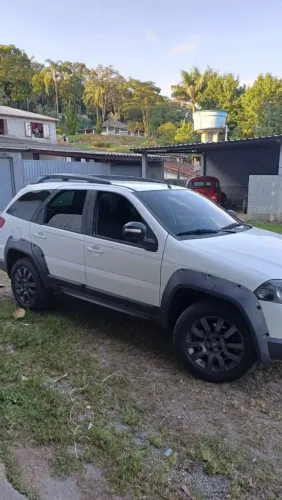 Fiat Palio Weekend Adventure Locker 1.8 Flex 2019