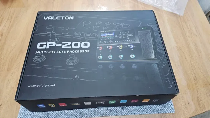 Pedaleira Valeton GP200