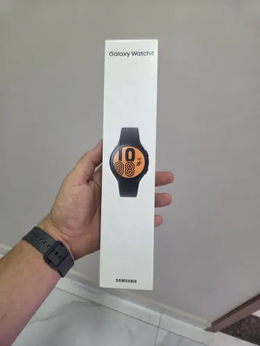 Galaxy Watch 4 - Com Defeito