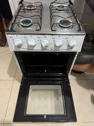 Fogão 4 bocas automático