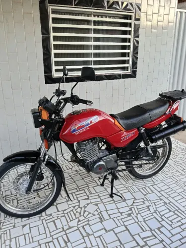 Pra quem quer uma moto de baixo custo de manutenção 