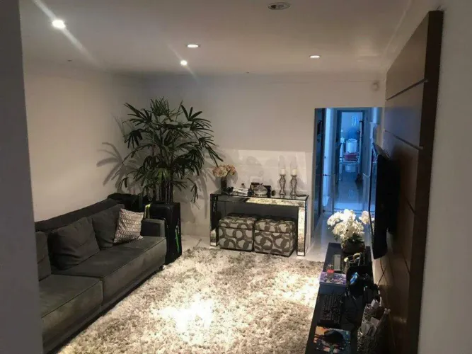 Sobrado Residencial de 168 m² em Santo André Financia e Aceita Permuta