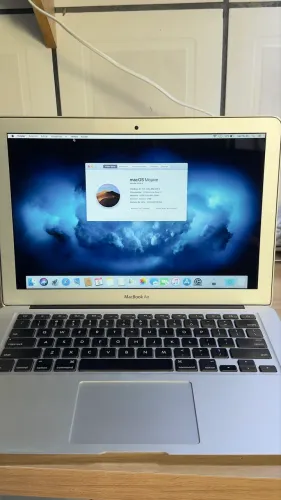 Vendo MacBook Air 2011 