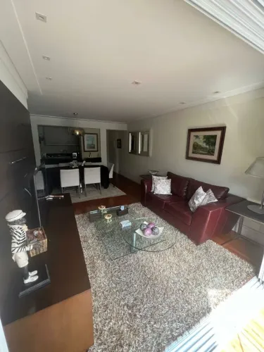 Apartamento mobiliado à venda 94m², Vila Olimpia, São Paulo.