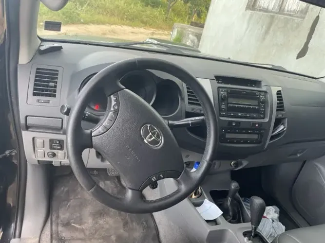 Toyota Hilux CD SRV D4-d 4X4 3.0 TDI Diesel AUT 2010