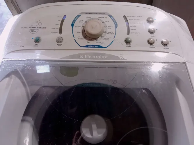 Máquina de lavar roupa