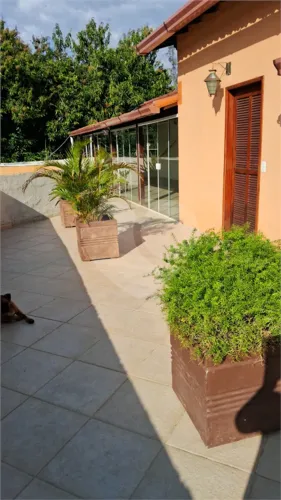 Sítio com 4 quartos à venda em Centro - RJ