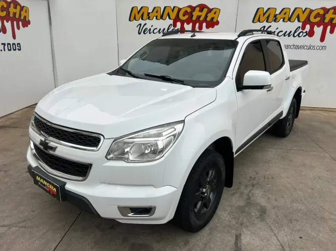 Chevrolet S10 Pick-up 2.4 MPFI 8V 128cv CD 4P 2014