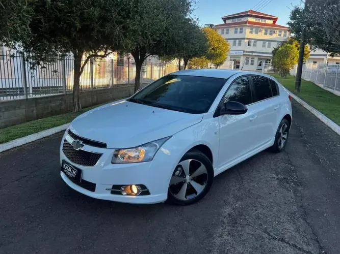 Chevrolet Cruze HB Sport LT 1.8 16V Flexp. 5P AUT 2014