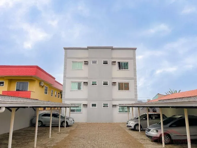 Apartamento com 2 dormitórios para alugar, 70 m² por R$ 1.985,00/mês - Iririú - Joinville/