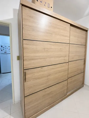 Guarda-roupa THB 2,52 m - Semi Novo