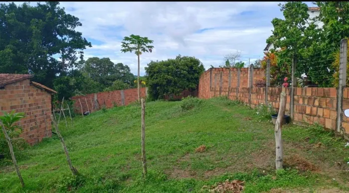 Vendo ou troco terreno no duro 2, terreno 8 por 25 com uma parte ja murada.