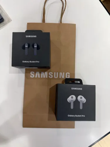 Samsung Galaxy Buds4 Pro - Lacrado com NF!!