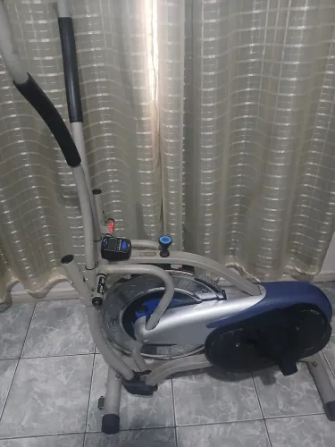 elíptico usado  em excelente estado 