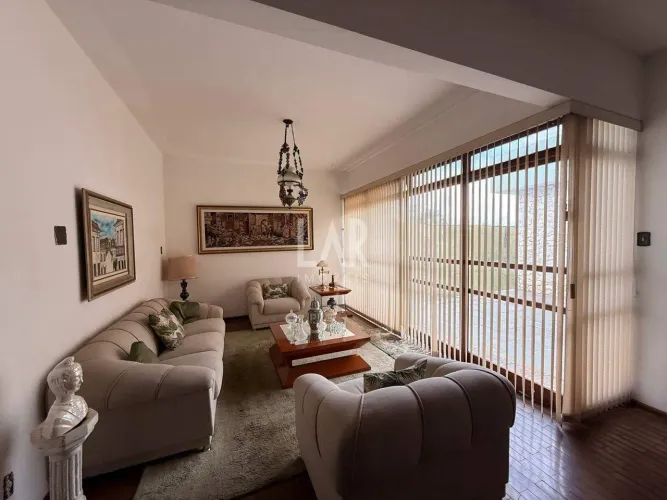 Casa à venda, 4 quartos, 2 suítes, 6 vagas, São Luiz - Belo Horizonte/MG