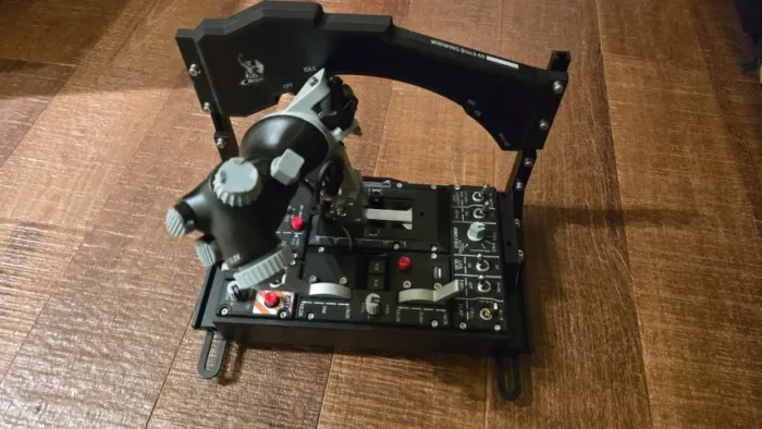 Vendo Acelerador Winwing WinCTRL com Grip F-16 Viper
