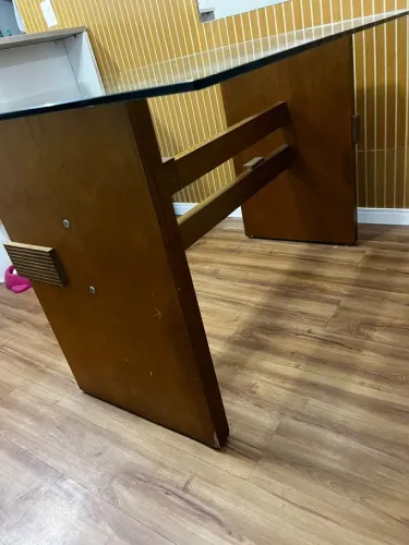 Vendo mesa tampo de vidro