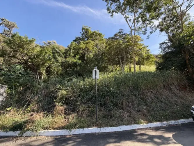 DS Lotes no condomínio Serra do Mel - Ibituruna
