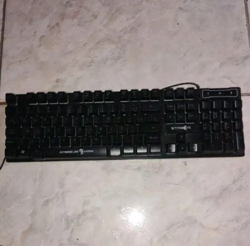 Teclado Gamer Striker Extreme Life Gaming