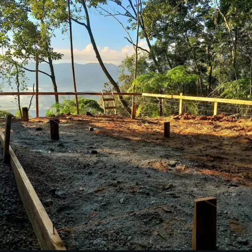 Terreno morro Asa Delta