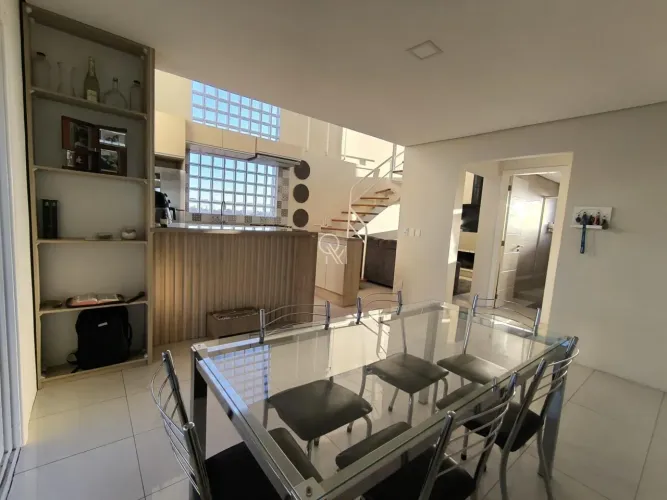Apartamento duplex semi mobiliado 2 dormitórios
