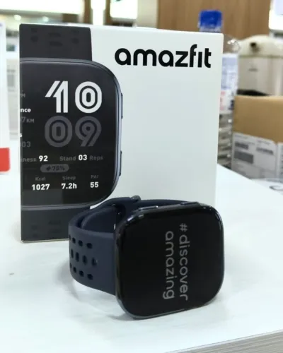 Relógio Amazfit Bip 6 A-2435 Azul ou Preto