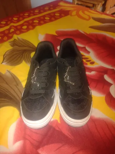 Tenis da DAHAB pra vender 
