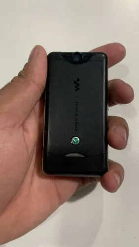 Celular antigo em perfeito estado