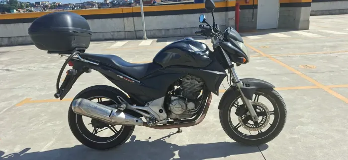 Cb300