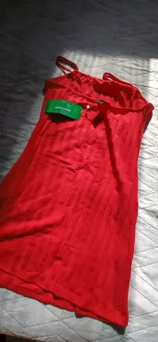 Vestido Canelado Vermelho com Etiqueta - Novo