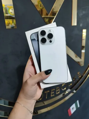 IPHONE 16 PRO - MUITO NOVO