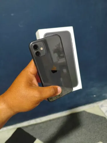 iPhone 11