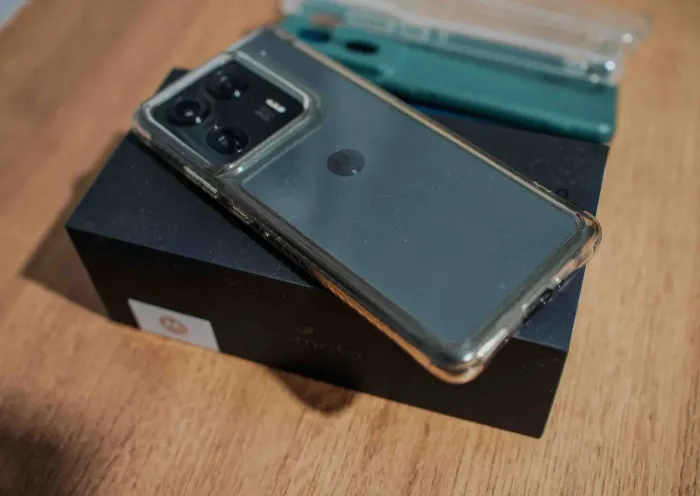 Motorola Edge 50 - 512gb 12 de ram + case original