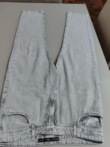 Calça jeans estonada