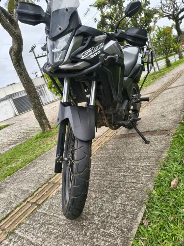 sahara 300 2024 com proteção e bolha alta