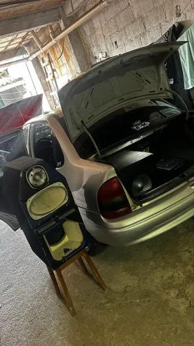 Som automotivo