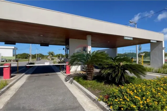 À Venda: Terreno com RGI no Condomínio Terras Alphaville 414m² Cabo Frio, RJ