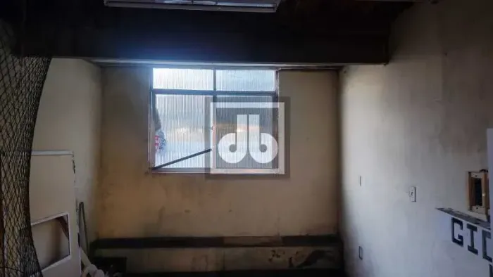Casa de rua - / Residencial / São Domingos