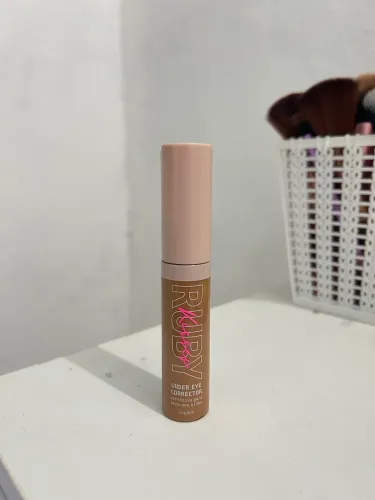 Corretivo Ruby Kisses Under Eye Corrector