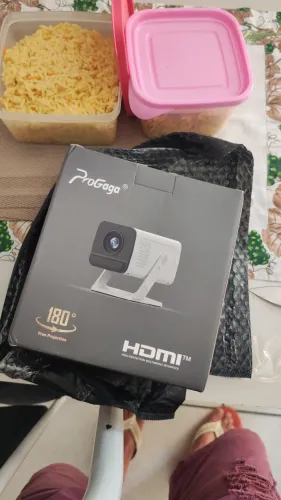 PROJETOR COM ANDROID ATE 120 POLEGADAS