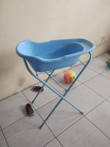 Vendo suporte mais banheira unissex