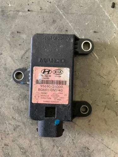 Módulo Sensor De Estabilidade (956902s000) Hyundai Ix35