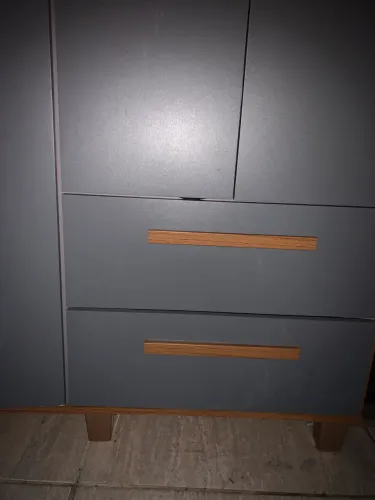 Vendo ou troco - Guarda Roupa Novo 4 portas e 2 gavetas