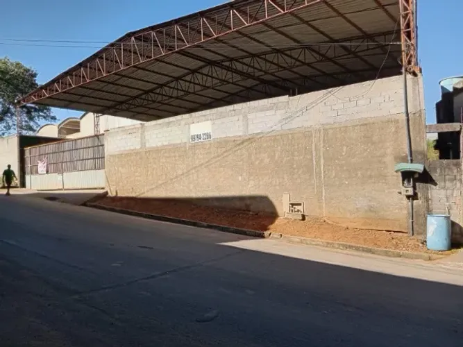 VENDA Galpão Cariacica - 600m² - (Direto com o Proprietário) - 100m da Rodovia do Contorno