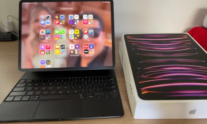 iPad Pro 128 gb 6ª geração M2 completo + Magic Keyboard original conservadíssimo
