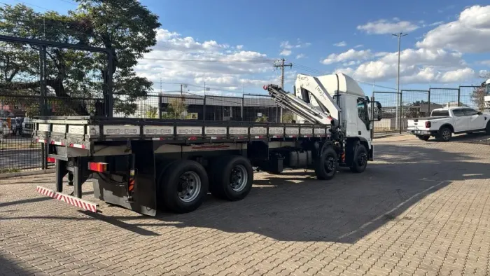 Iveco 31-300 Bi Truck Munck Ano 2022