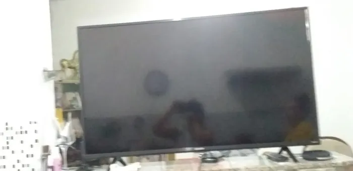 Tv Semp 43 polegadas smart semi nova 6 meses de uso